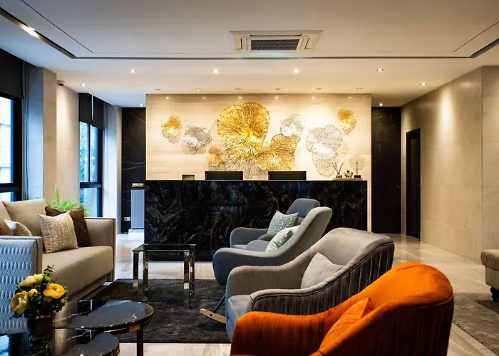 Sam E Sathorn Hotel