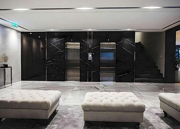 Sam E Sathorn